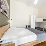 Topfloor Apartments
